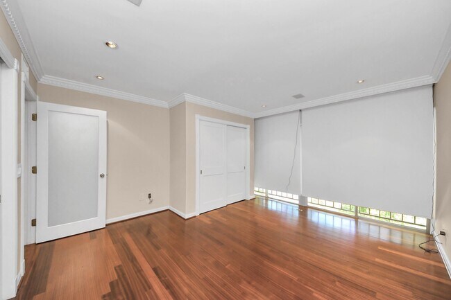 Building Photo - 5050 Ambassador Way