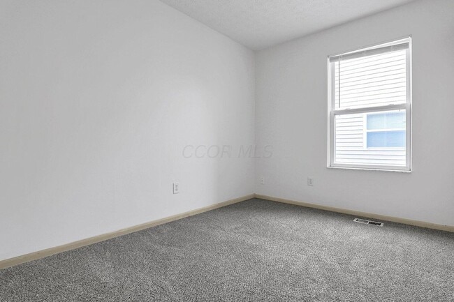 Building Photo - 706 Windy Hill Ln