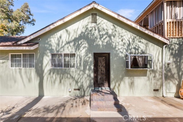 Building Photo - 13936 Magnolia Blvd
