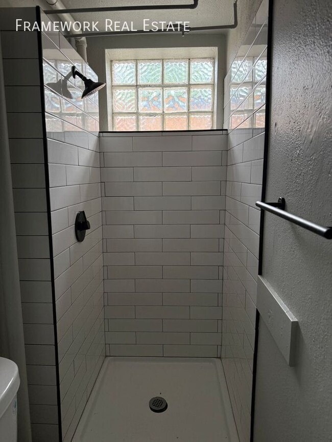 Building Photo - 1524 Wabash St