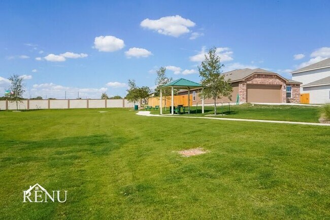 Building Photo - Coming Soon!