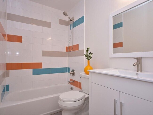 Building Photo - 11713 Blackhawk Dr