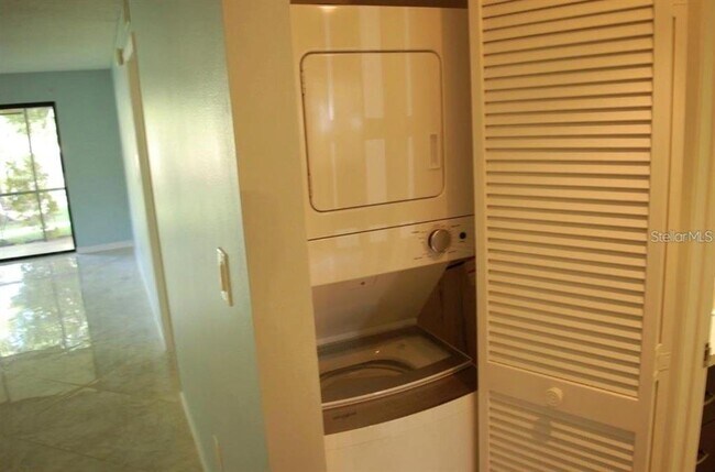 Building Photo - 2006 Hammock Pine Blvd