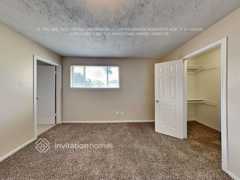 Building Photo - 21611 Park Wick Ln