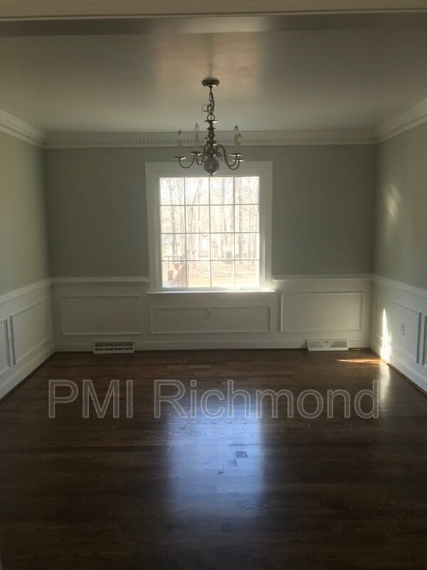 Building Photo - 10841 Ramshorn Road