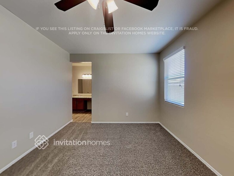 Building Photo - 18064 W Carlota Ln