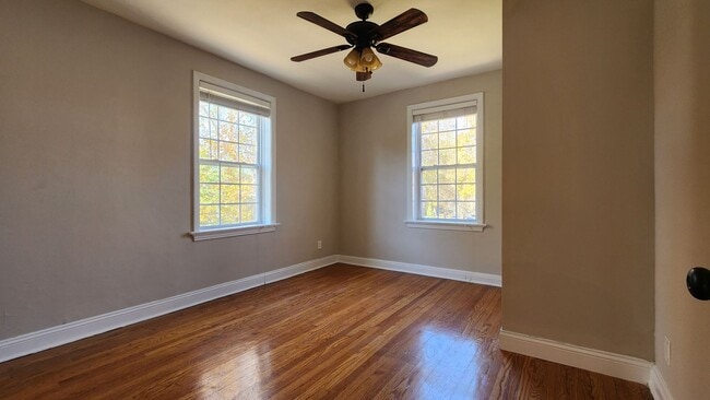 Building Photo - 1026 Sanford Ave