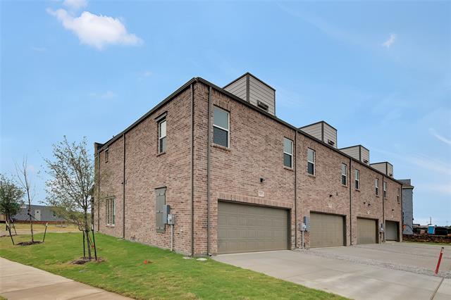 Building Photo - 2302 Bulin Dr