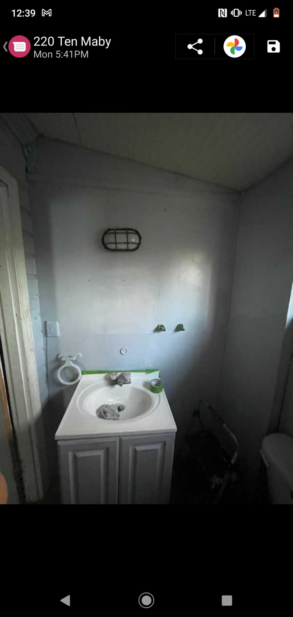 Building Photo - 218 Clyburn St