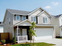 Building Photo - Spacious 4 Bedroom Home w/ Upstairs Laundry & Fully Fenced Yard!