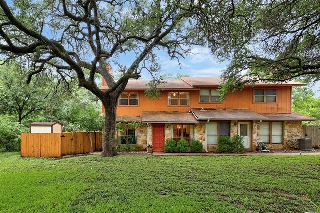 Building Photo - 9100 Mountain Ridge Dr