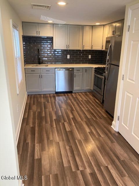 Building Photo - 4 Katherine Rd