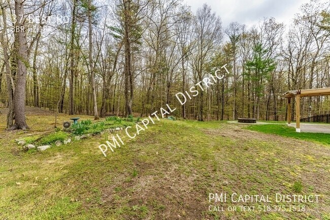 Building Photo - 37 Best Rd