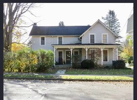 Building Photo - 437 Prospect Ave