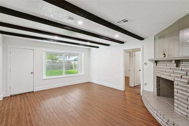Building Photo - 11414 Montverde Ln