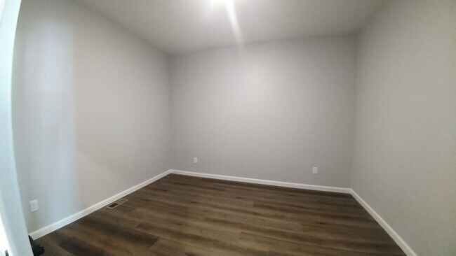 Building Photo - Beautiful home in Mead!