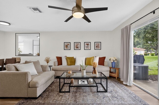 Building Photo - 9899 Kamena Cir