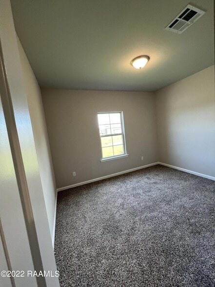 Building Photo - 213 Garden Oaks Ave