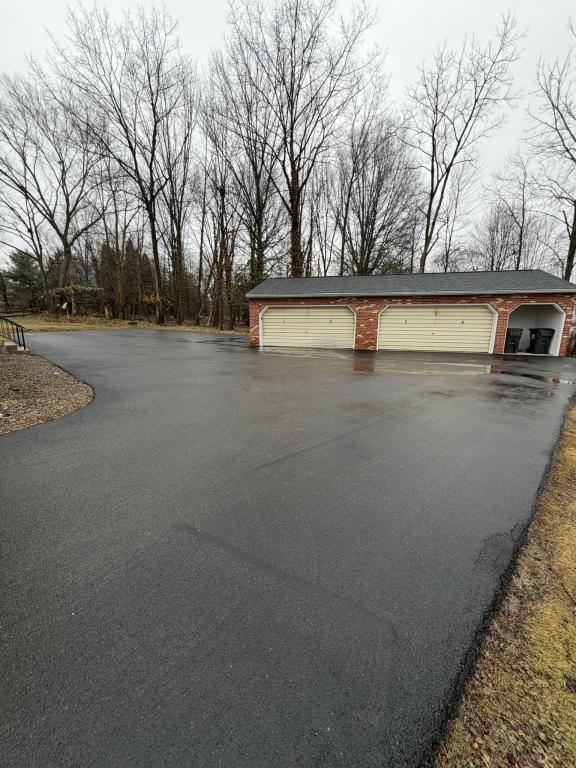 Building Photo - 118 Carter Cir