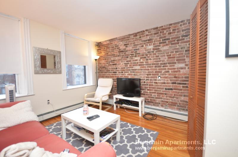 Building Photo - 48 Garden St