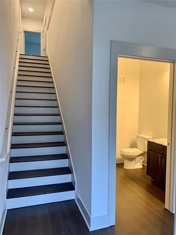 Building Photo - 5631 Belmont Ave