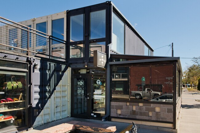 Building Photo - 2715 Blake St