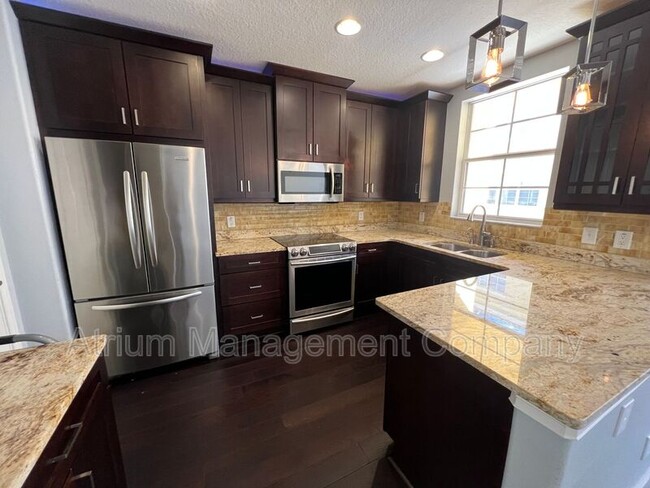 Building Photo - 1146 Bolton Pl