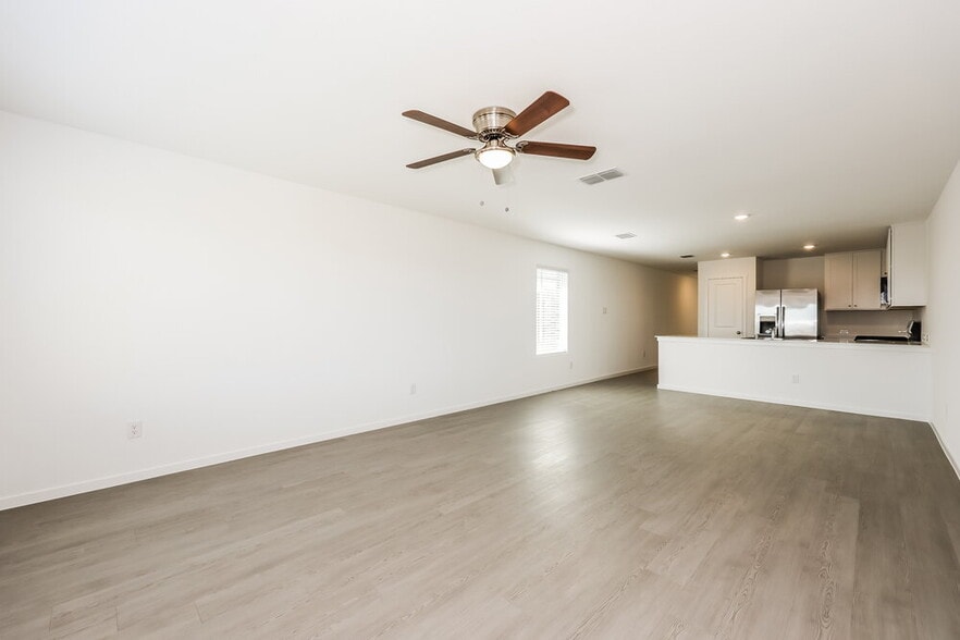 Building Photo - 1228 Canyon Wren Dr