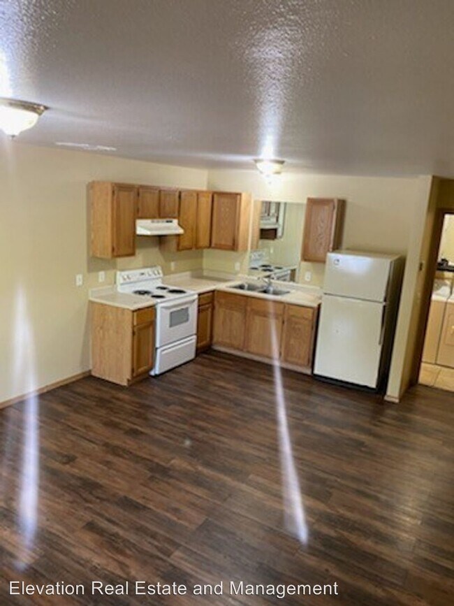 Building Photo - 315 Texas Ln