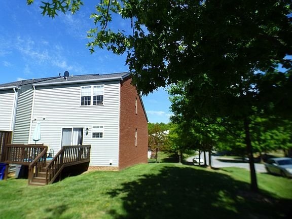 Building Photo - 2 Silver Leaf Dr NW
