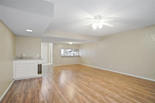 Building Photo - 3833 Coates Cir