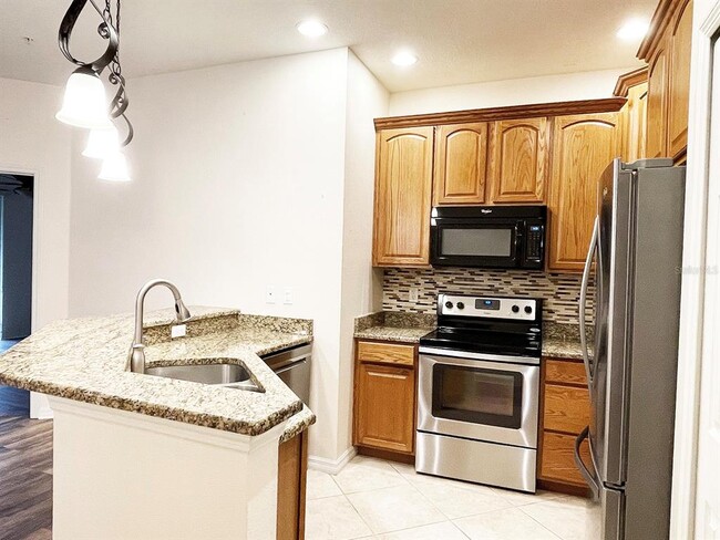 Building Photo - 4218 Via Piedra Cir