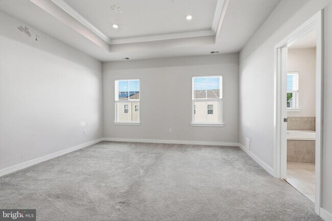 Building Photo - 30 Dolcie Ln