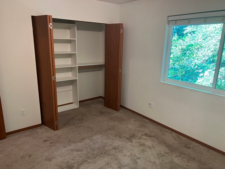 Master closet #1 - 6223 54th Avenue Ct W