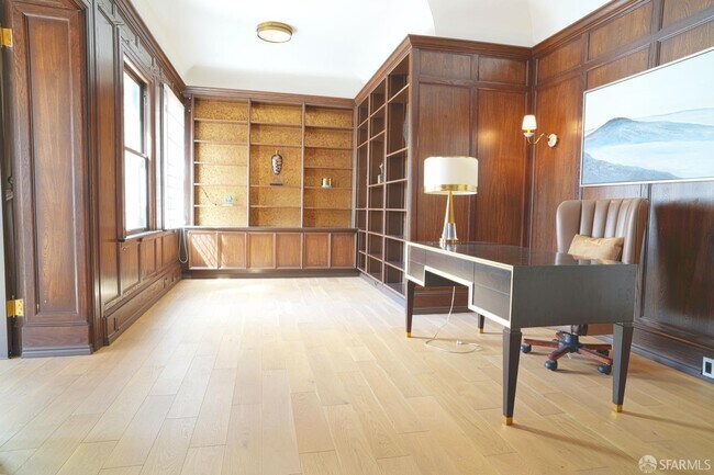 Building Photo - 2505 Divisadero St