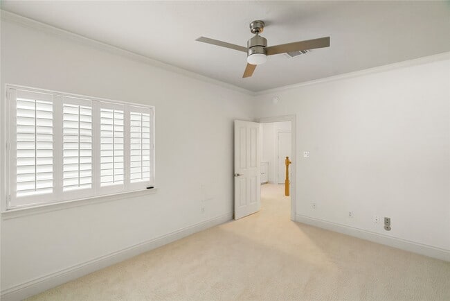 Building Photo - 4746 Post Oak Timber Dr