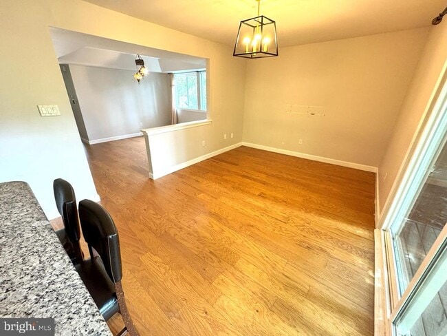 Building Photo - 18 Goshawk Ct