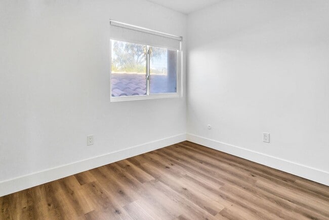 Building Photo - Beautiful single family home in Rancho Penasquitos! Available immediately!