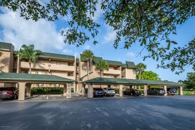 Building Photo - CLOSE DOWNTOWN PUNTA GORDA. GROUND FLOOR U...