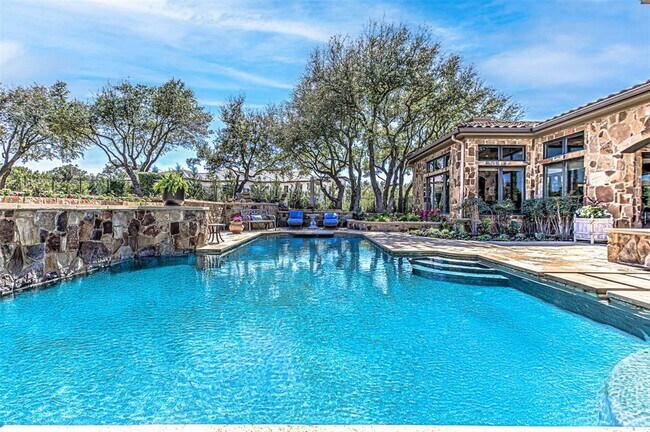Building Photo - 109 Bella Strada Cove