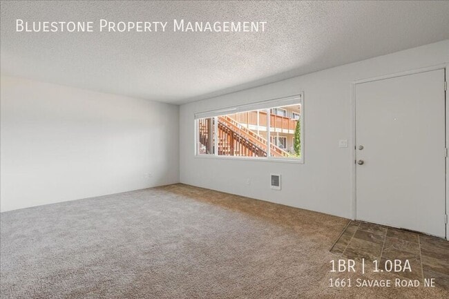 Building Photo - 1661 Savage Rd NE