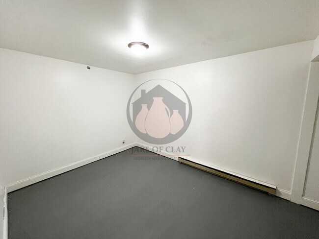 Building Photo - Charming West Salem Home - Coming Soon!
