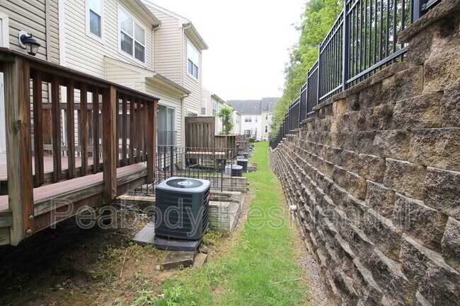 Building Photo - 2965 Chinkapin Oak Ln