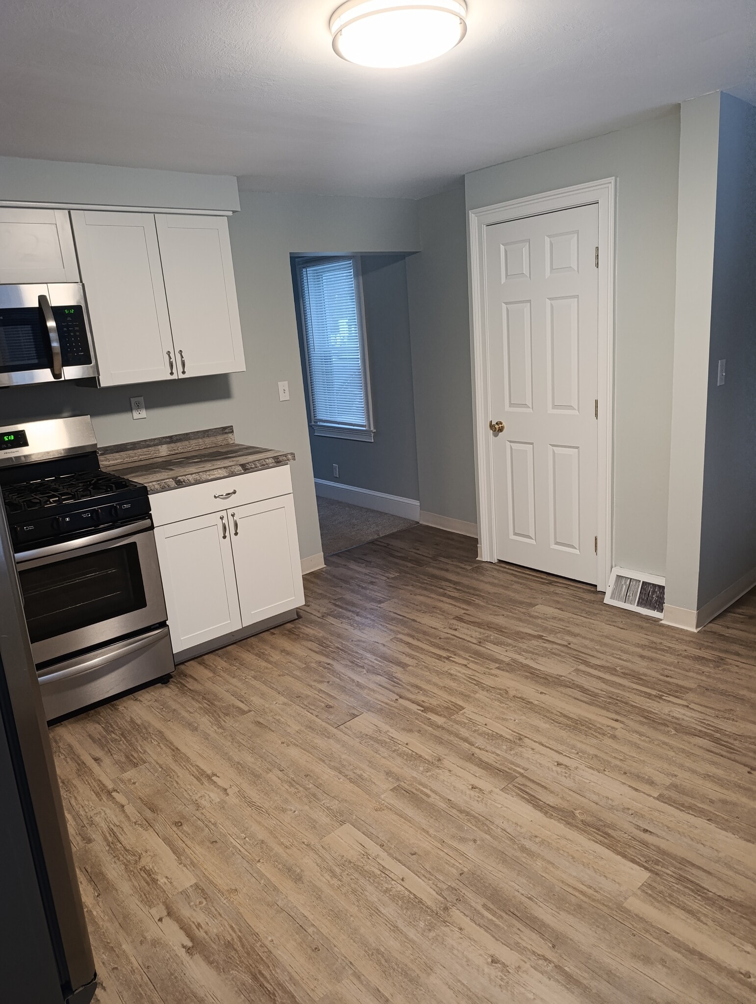 Kitchen - 83 E Main St