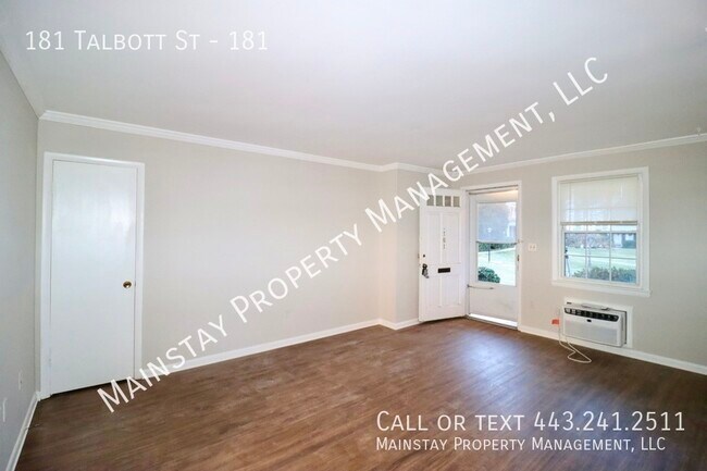 Building Photo - 181 Talbott St