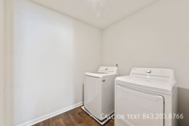 Building Photo - 342 Feldspar Ln