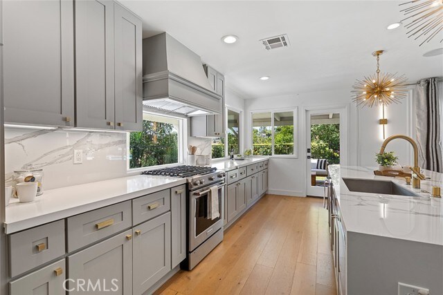 Building Photo - 7153 Helmsdale Cir