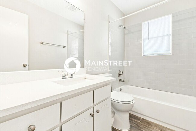 Building Photo - 3 Bedroom Pet-Friendly Home in Watauga, TX with Main Street Renewal