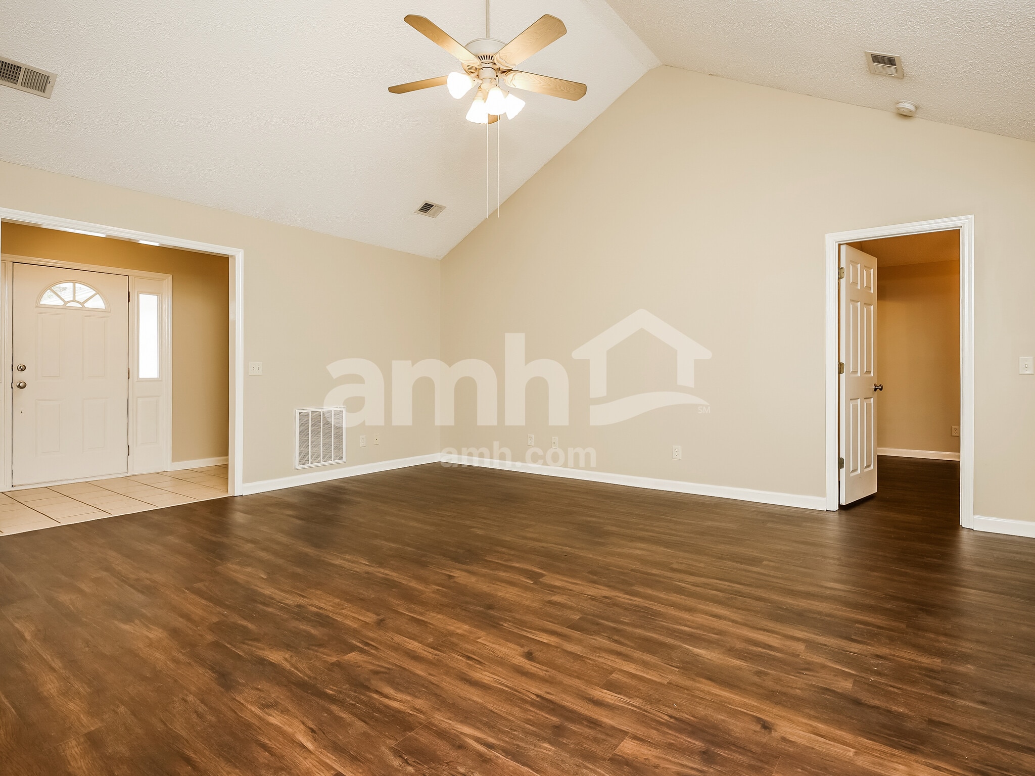 Building Photo - 44 Westminister Pl