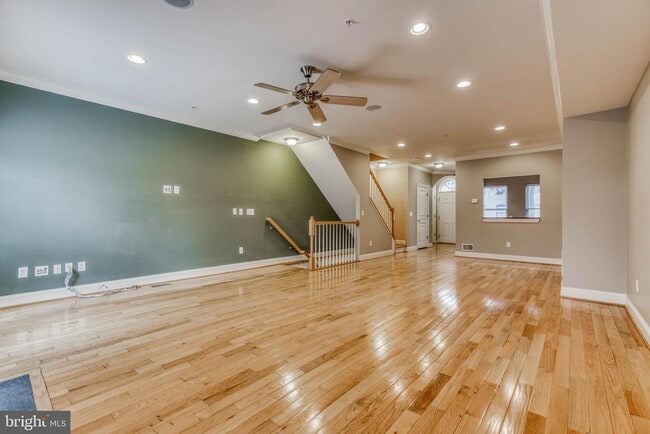 Building Photo - 1320 Race St